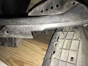 Plastic scooter floor pad