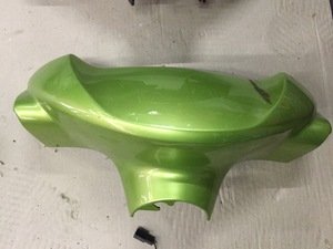 Обтічник пластик фари голова Yamaha Neos