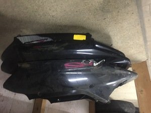 Пластик основной под сидения Suzuki Sepia