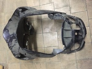 Пластик Aprilia Leonardo передний