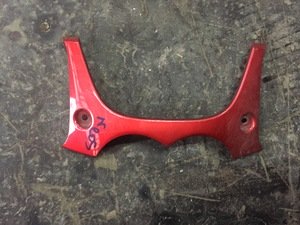 Пластик перемычка Yamaha Neos