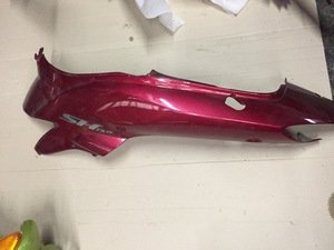 Пластик под сидения правый Honda SH 83600-KPR-9000