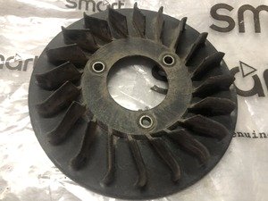 Крыльчатка обдува генератора для мопеда Suzuki