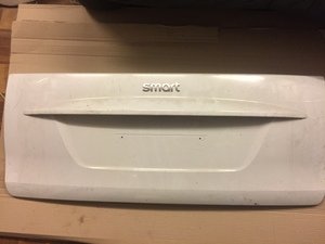 Крышка багажника белая филенка багажника Smart 451 А4517570006 А4517500009
