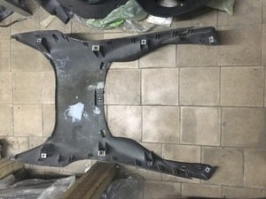 Днище скутер Aprilia 104402 104655 12376 101132 101416