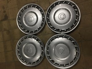 Колпаки на диски R15 Smart комплект A0004010824