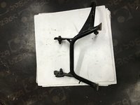 Центральная подножка скутер макси скутер