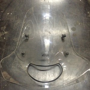 Стекло ветровое макси скутер Givi