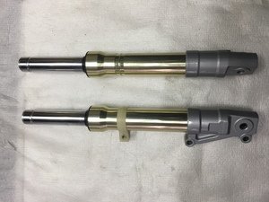 Передний амортизатор перо перья вилки  Honda Dio AF35 комплект