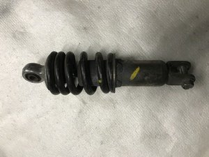 Амортизатор задний центральный