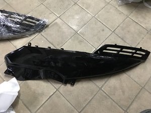 Пластик под сидения Defiant Norris