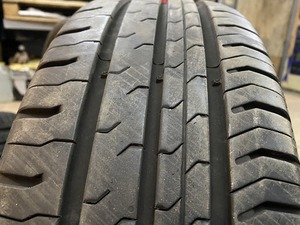 R16 alloy wheels with Continental ContiEcoContact 5 185/50 R16 summer tires and Smart Fortwo 451 tire pressure sensors