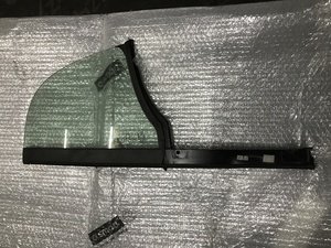 Side door window right Smart 451 4517200157
