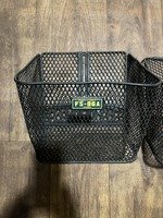Moped scooter basket