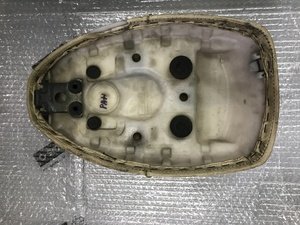 Сидения для скутера Suzuki Ran