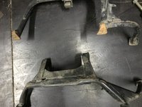 footrest central maxi scooter