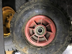 Диск с резиной 260*85