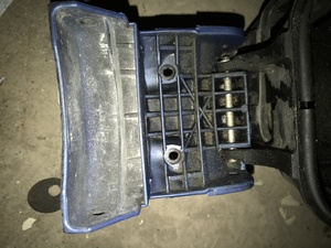 Лючок бардачка Aprilia