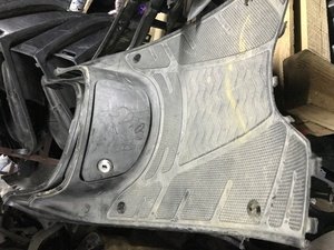 Підлога полиць для скутера Honda Dio AF34 6431-GBLA-0000