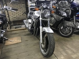 Honda X4 1300