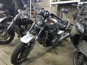Honda X4 1300