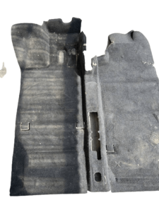 Floor covering leads in front А4516840300